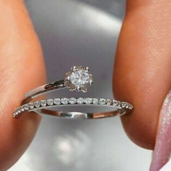 The Shooting Star Bypass Ring adjustable with cubic zirconia and 925 silver - Picture 2 of 7